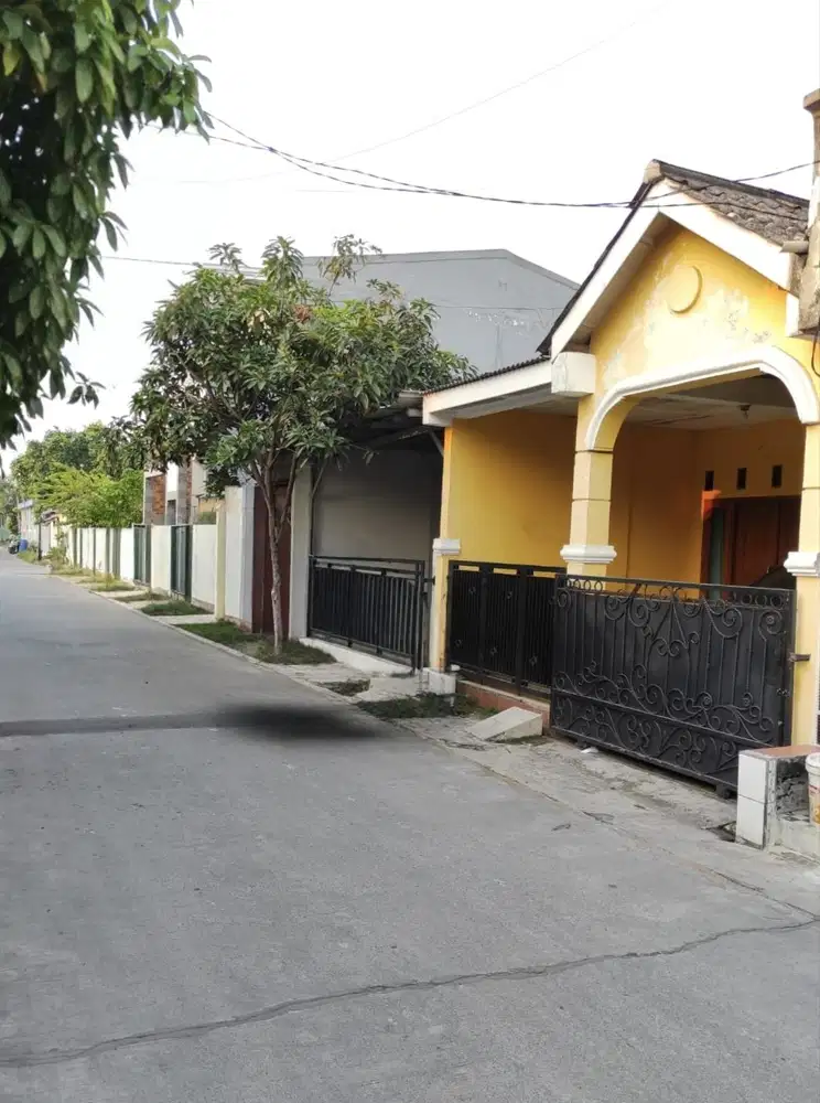 Jual rumah 2 lantai lokasi cikarang