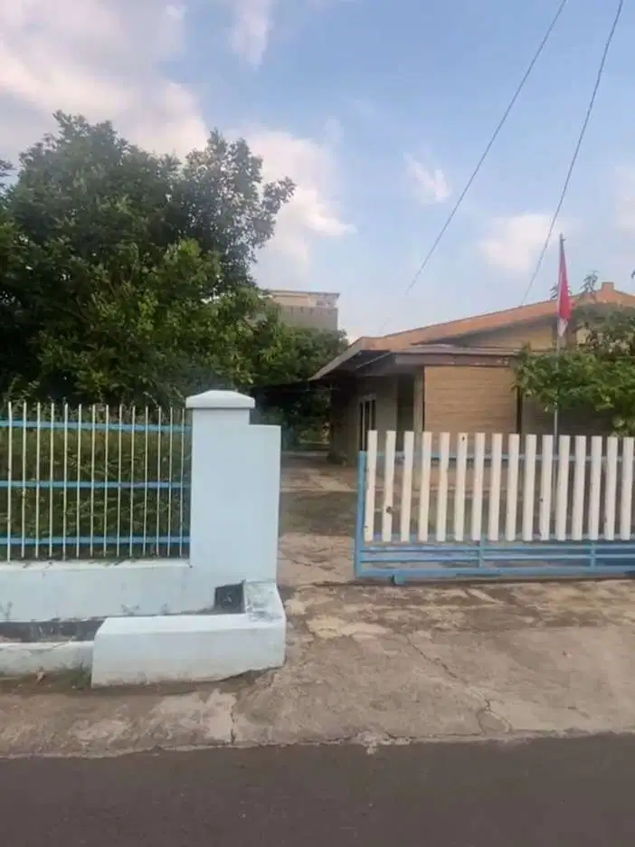 TANAH BONUS DUA RUMAH DI TELAGA BODAS GAJAHMUNGKUR SEMARANG