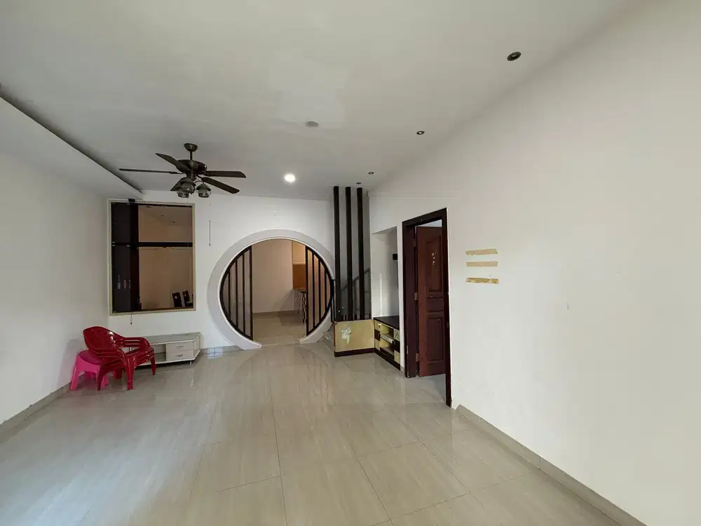 Disewakan Rumah Cantik Perumahan Sandona Baloi Samping Kampus UIB