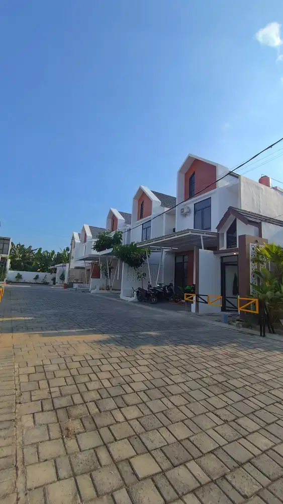 PERUMAHAN MEWAH DI MADIUN, DIJUAL CLUSTER KOTA MADIUN