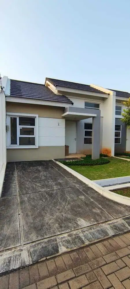 Rumah Elite di kawasan mewah dekat jalan tol strategis
