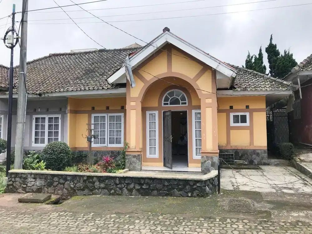 Villa Murah di Bukit Cipendawa Cipanas Cianjur