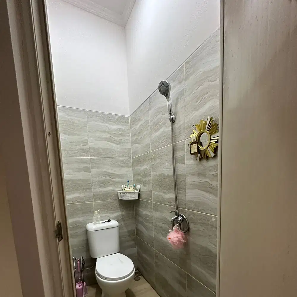 Dijual rumah taman sari  cluster 7 rumah