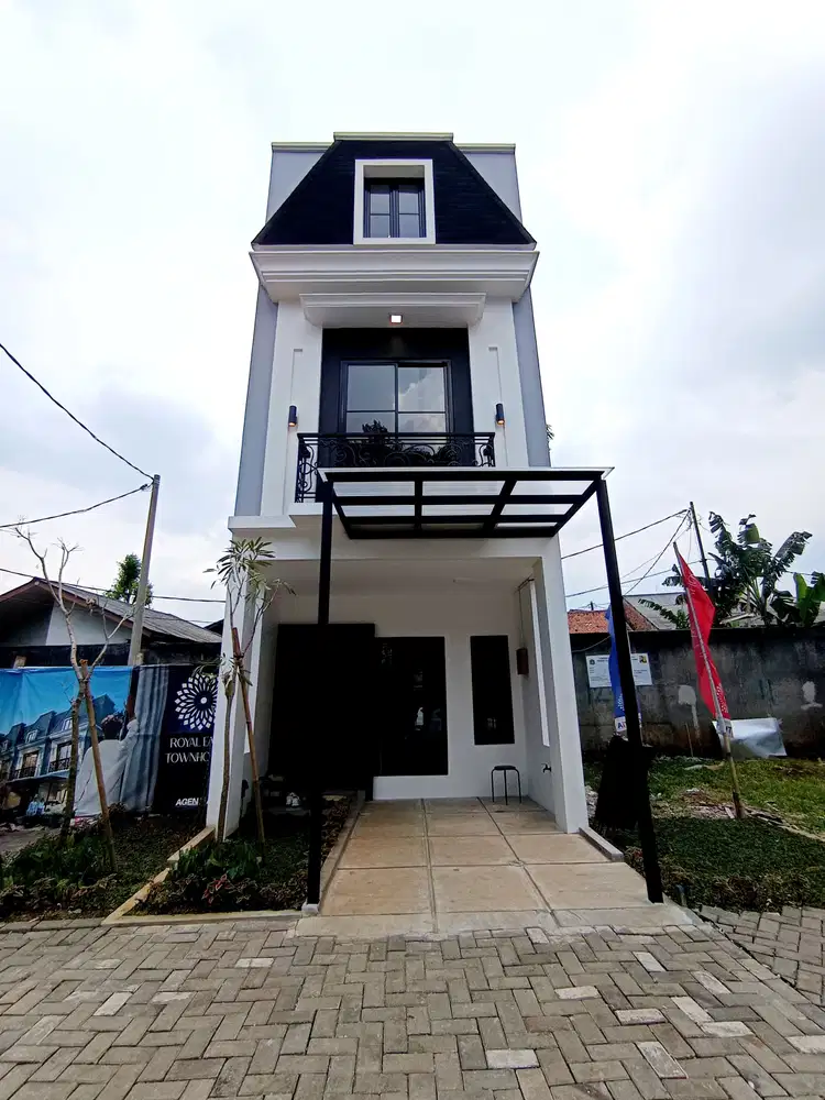 Rumah mewah 2 lantai lokasi dekat stasiun lrt ciracas dan pintu tol