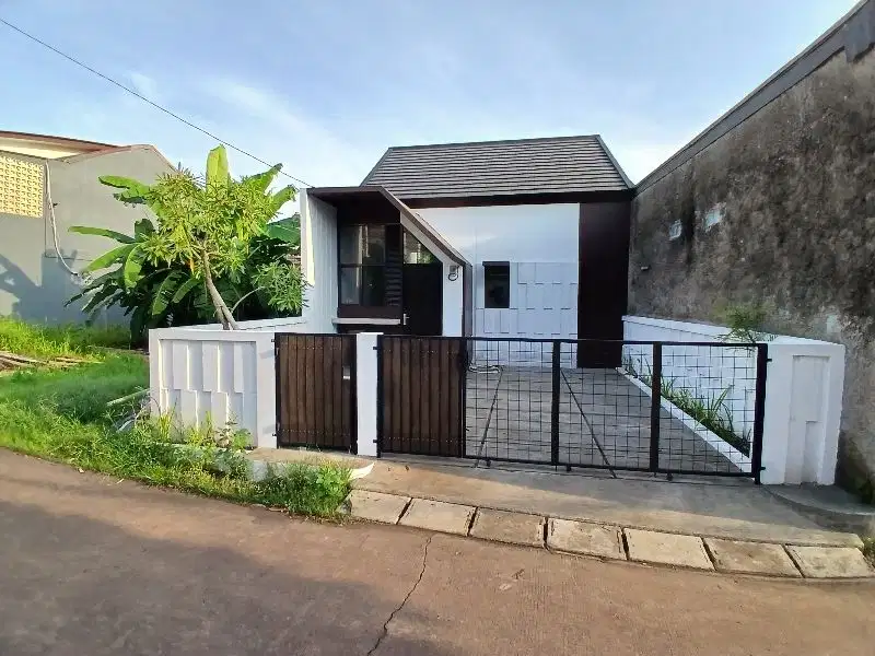 Rumah Kopi, 3 Kamar tidur strategis di belakang kelurahan Jatiluhur Jatiasih