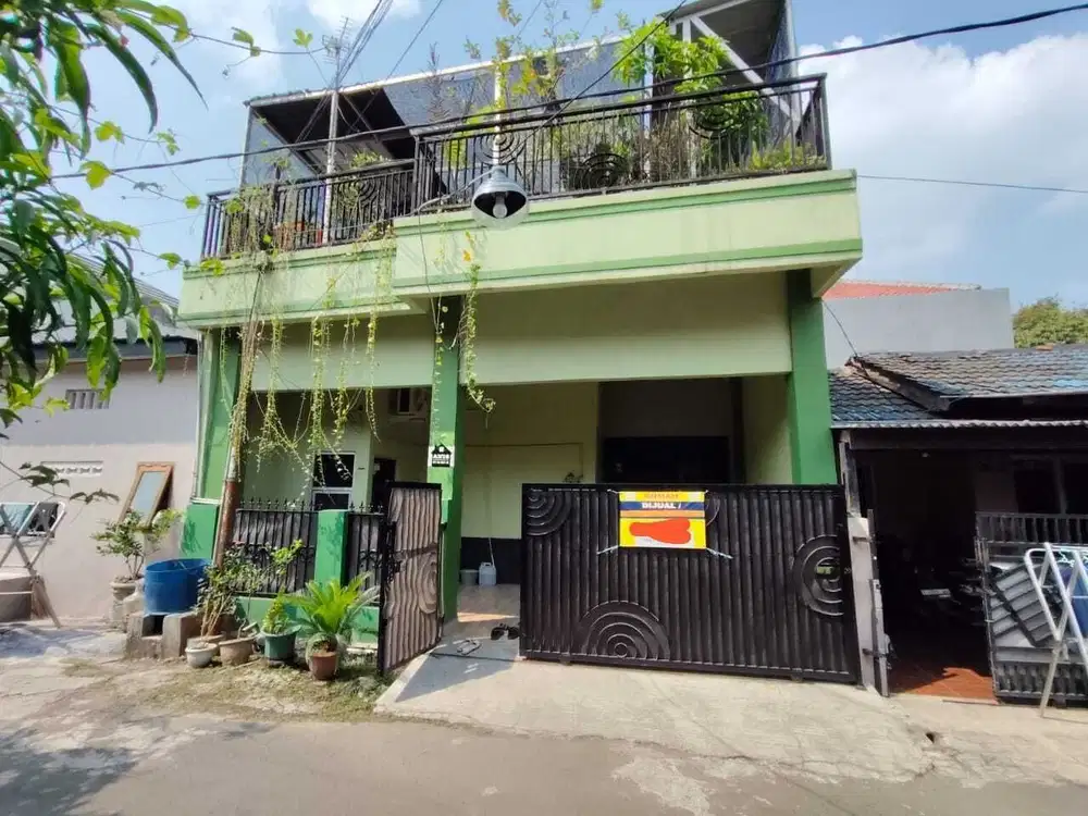 Dijual rumah 2 lantai dekat unsika karawang