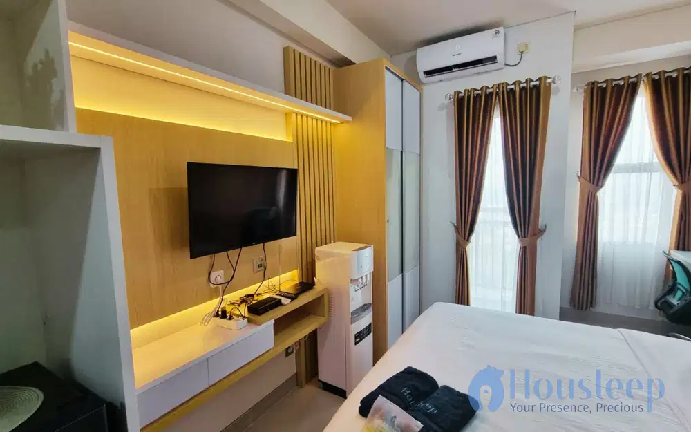 DISEWAKAN GOOD DEAL and COMFY STUDIO TRANS PARK APARTMENT CIBUBUR