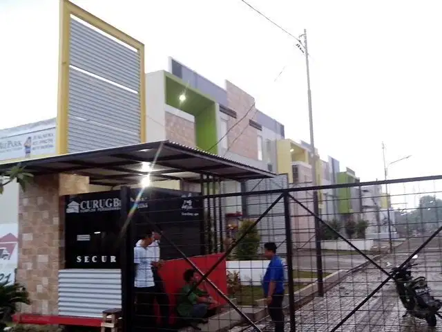 Gudang +Kantor 2Lt, Bayar/bln, Free IPL, 10 menit Summarecon Tangerang