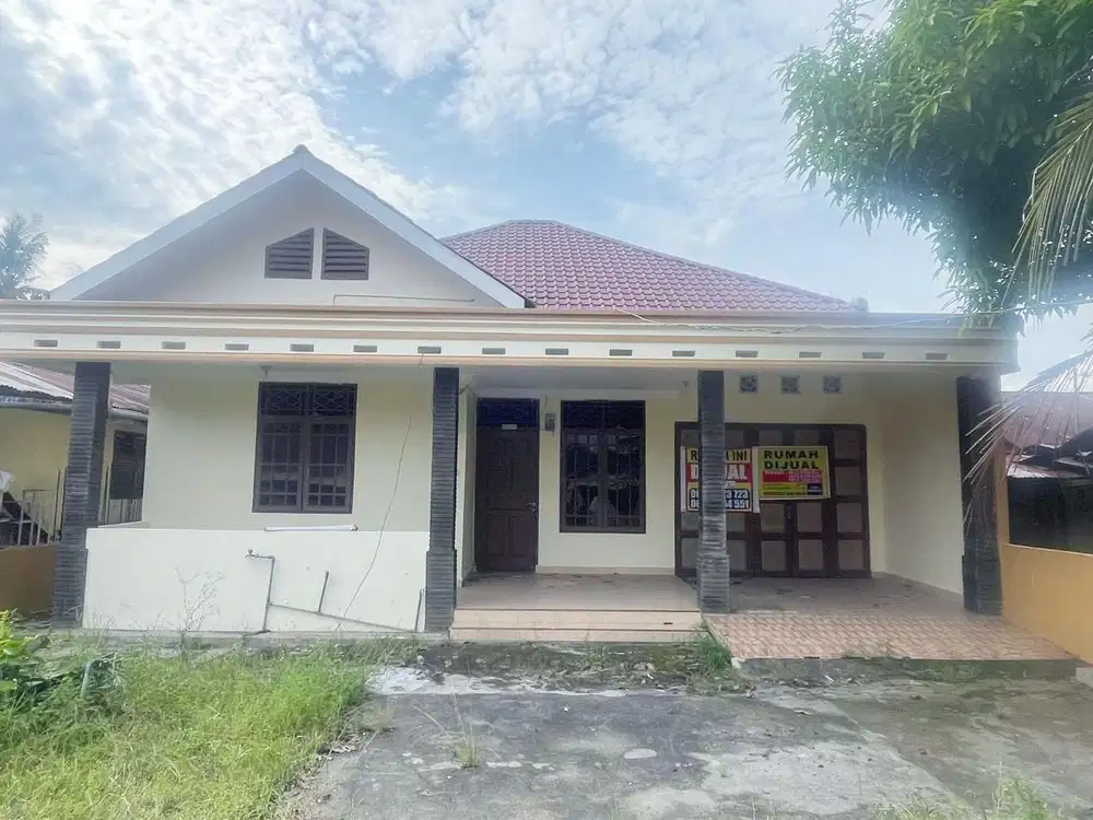 Dijual Rumah di Stabat - Halaman Luas