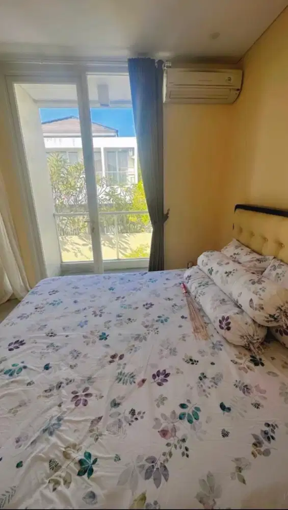 Dijual rmh di Ivy park delonix bsb city citraland :