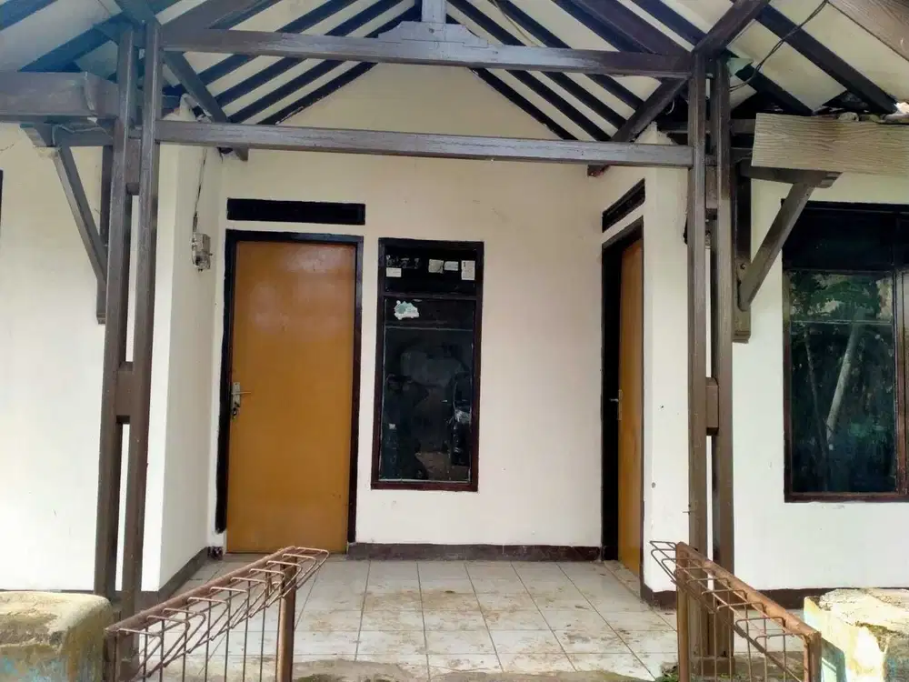 Rumah mungil, dekat Darul Qur'an Ujung Berung