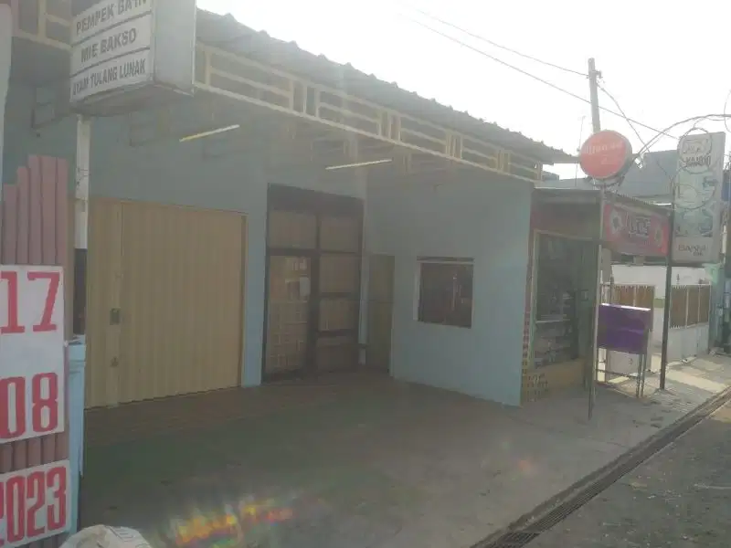 Dijual Rumah dan 2 Unit Toko di Jl Pramuka Jatiluhur Purwakarta
