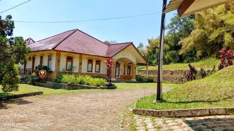 Dijual Villa,dan lahan buah2an produktif