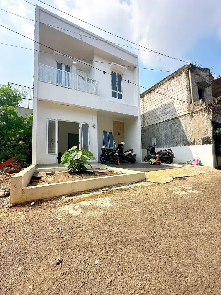 Dijual Rumah Baru Di Lingkungan Nyaman di Kalisari,Pasar rebo-Jaktim