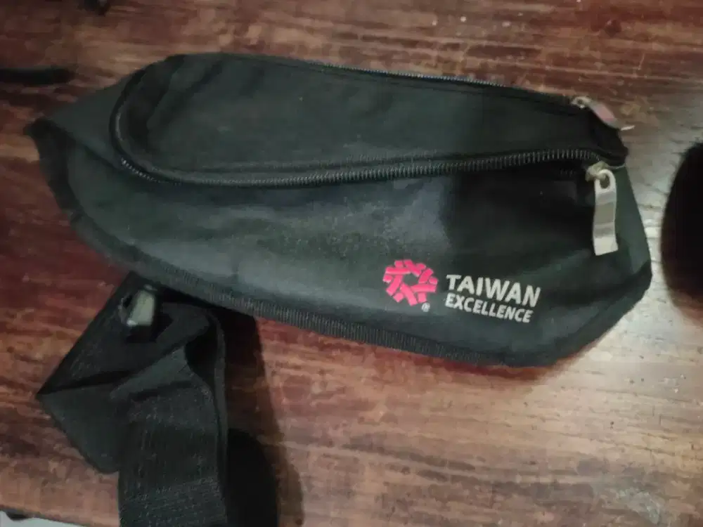 Tas running pinggang