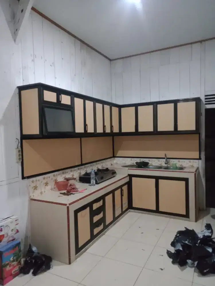 Kitchen set aluminium finishing acp