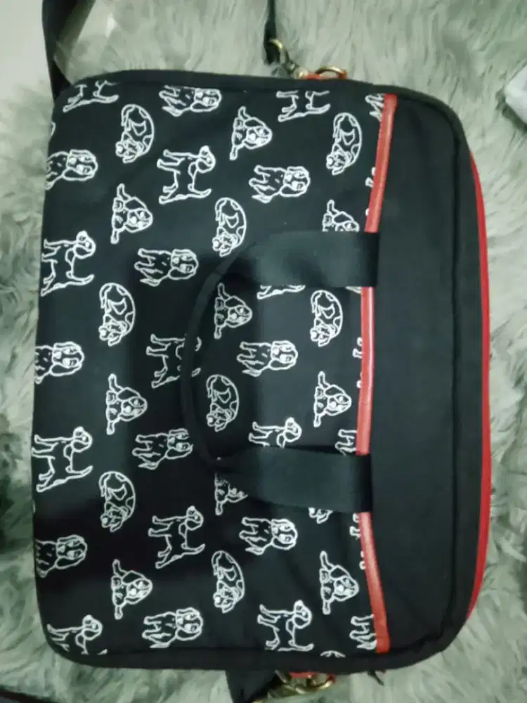 Tas Laptop Canvas Living