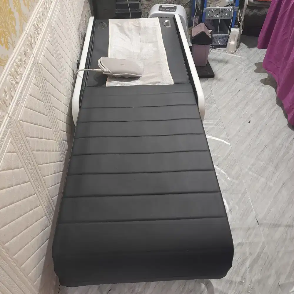 Ceragem alat theraphy