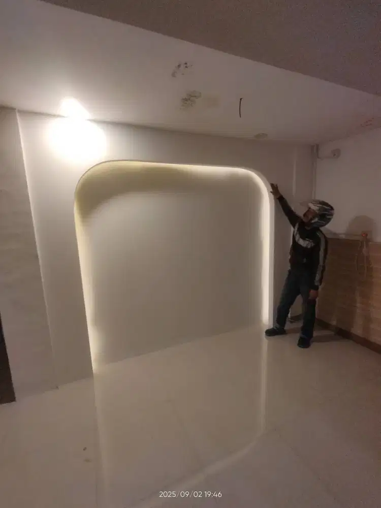 Dekorasi gypsumn pada kantor anda jadi lebih indah