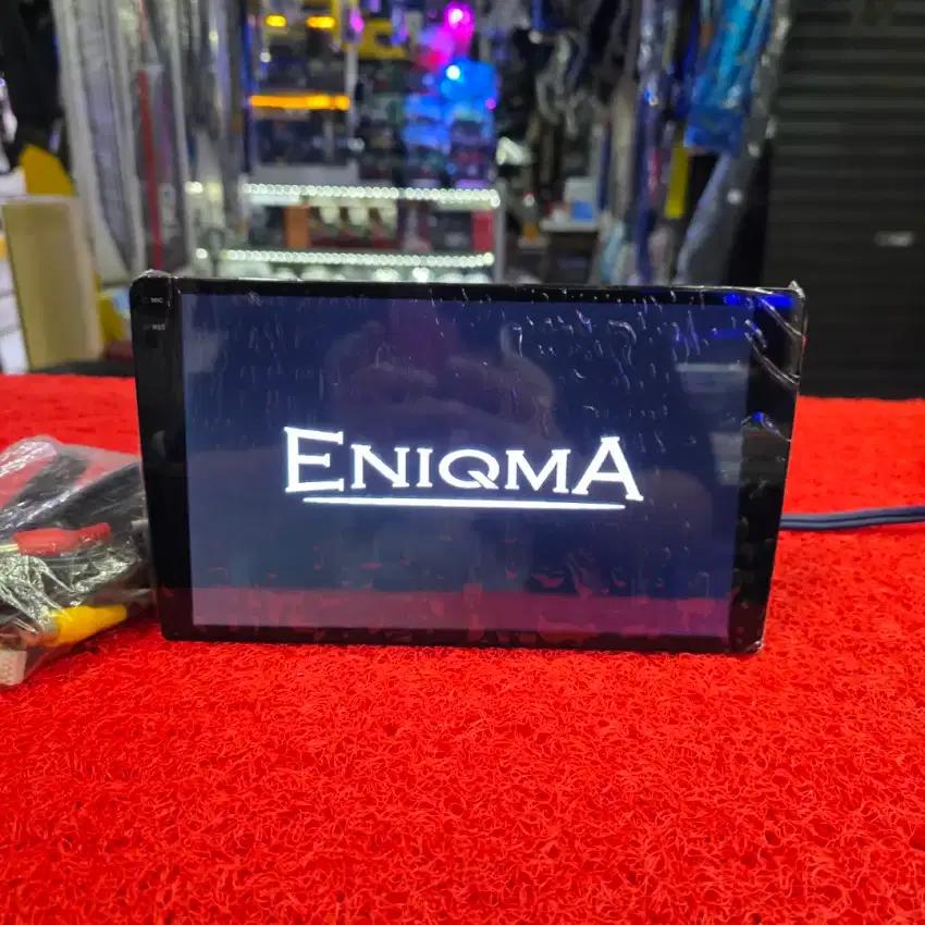 Head Unit Android ENIQMA CarPlay Android Auto RAM 4GB ROM 64GB 9 in