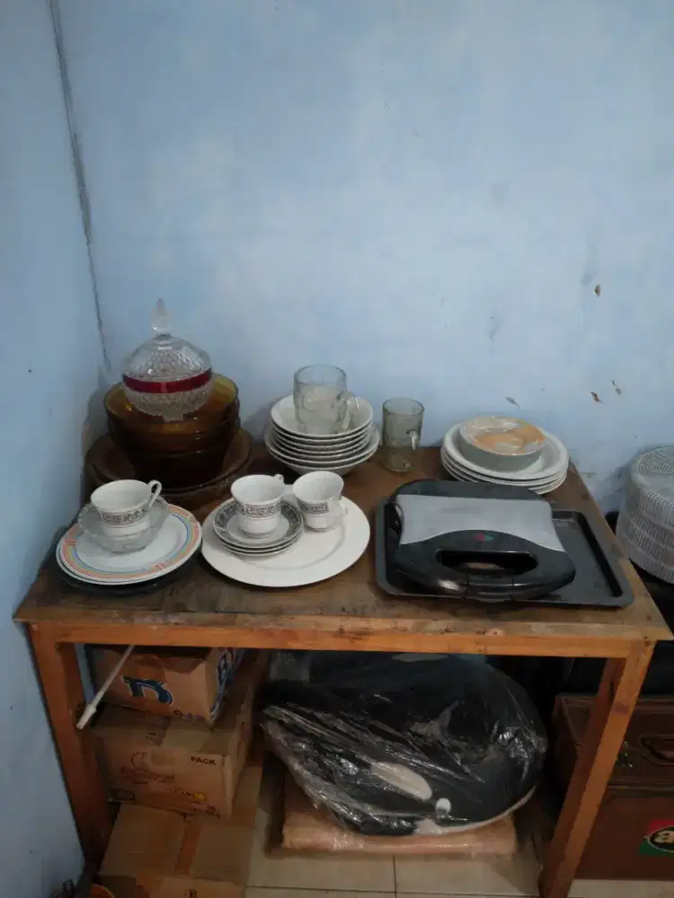 DIJUAL CEPAT ANEKA CUTLERY & DINING SET (BU)