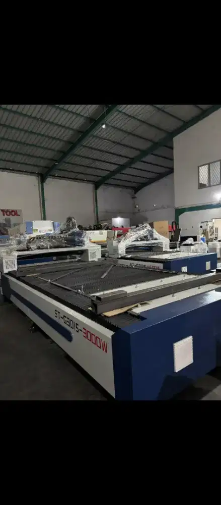Mesin laser cutting 3000 watt