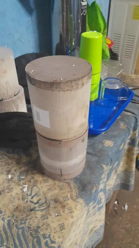 Dicari Katalis Knalpot mobil