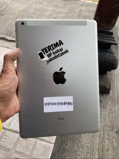 nyari ipad mini 64gb silver 2