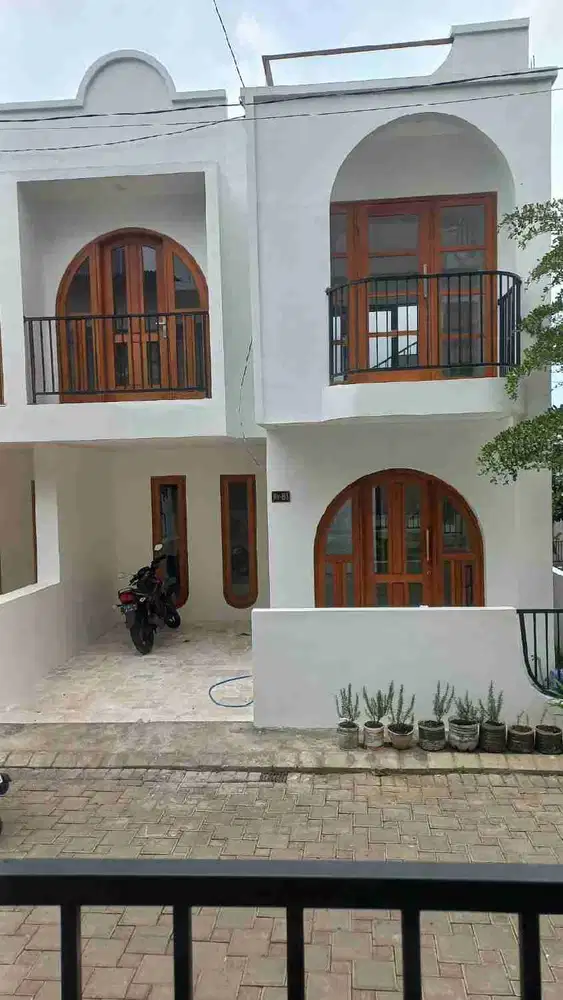 villa kota batu dijual murah