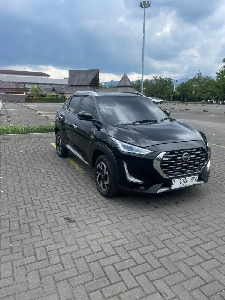 Jual nissan magnet th 2022 ..