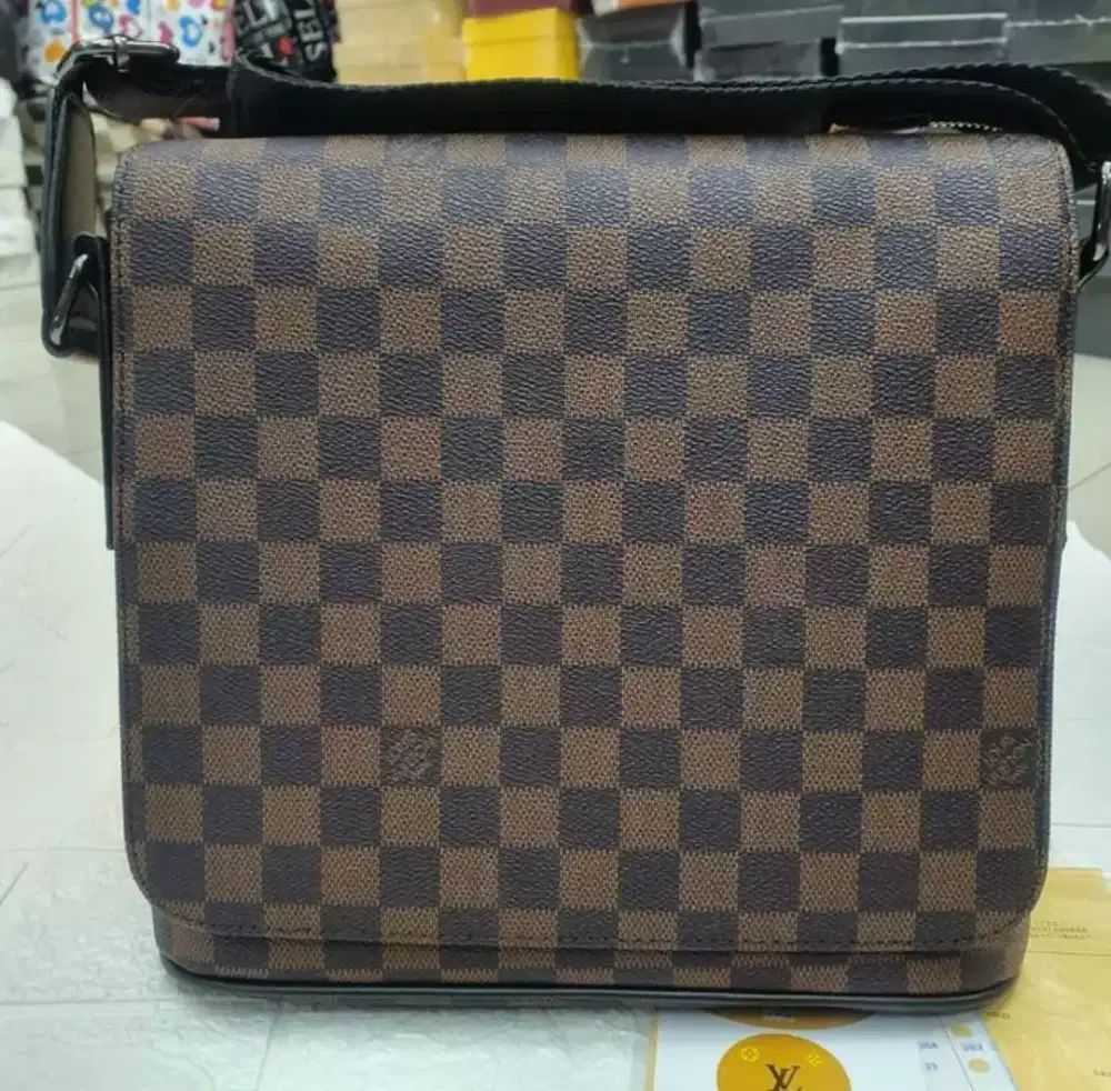 TAS SELEMPANG Messenger bag PRIA Lvi damier ebene