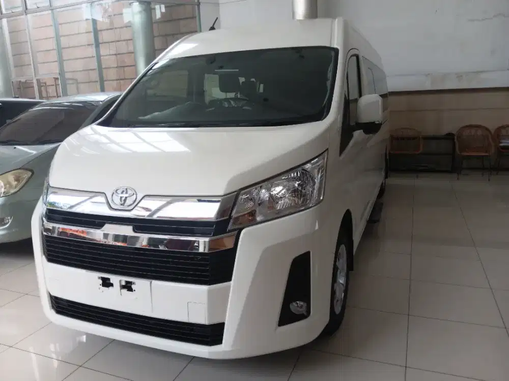 Jual Hi Ace Premio 2.8 Diesel / MT