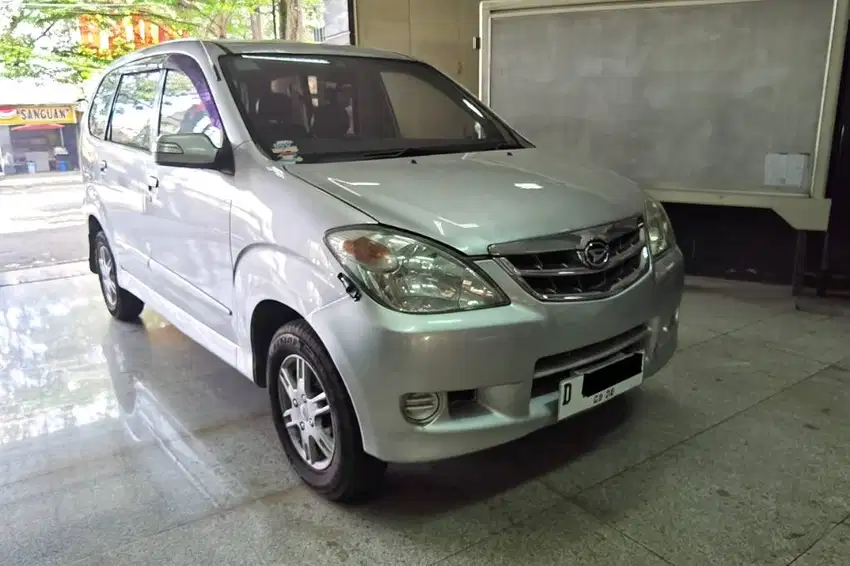 Dp3 ccl 2.3 2010 Daihatsu Xenia Xi AT Matic Murah Irit BsTT Motor 2011