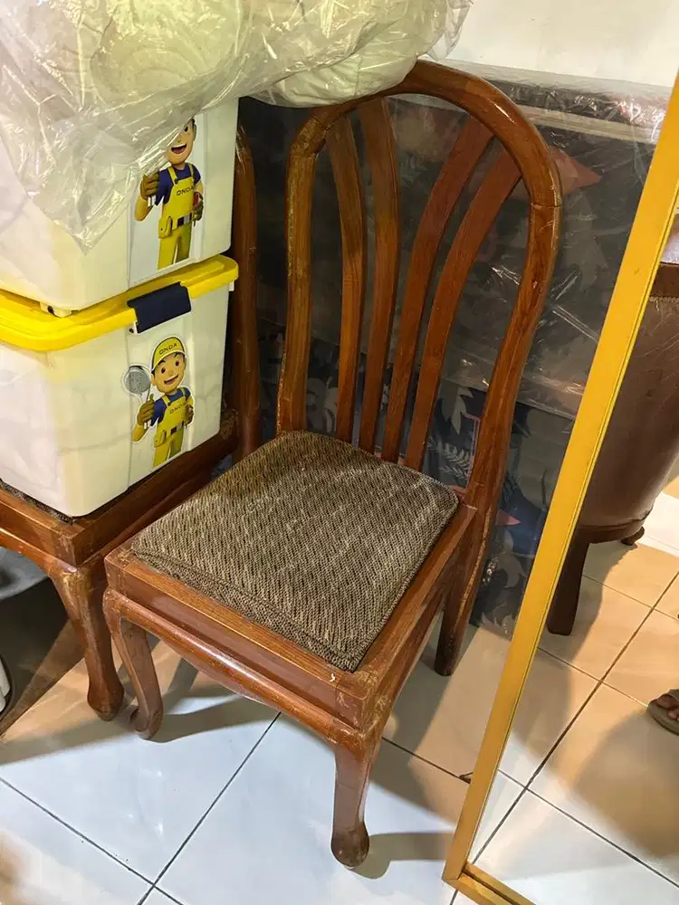 Kursi Kayu Set Kuat Kokoh (2 Kursi)