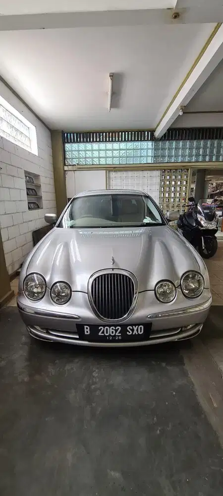 Simpanan JAGUAR S Type 3.0 thn 2001 ( Km 51 ribu)