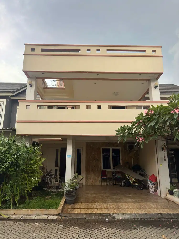 Rumah cantik Cluster terdepan di Metland Transyogi Cibubur