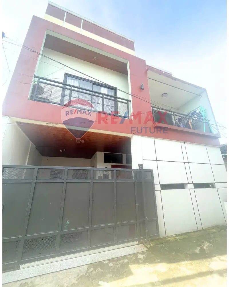 RUMAH 2 LANTAI FULL RENOVASI - DEKAT DENGAN STASIUN CITAYAM - CITAYAM