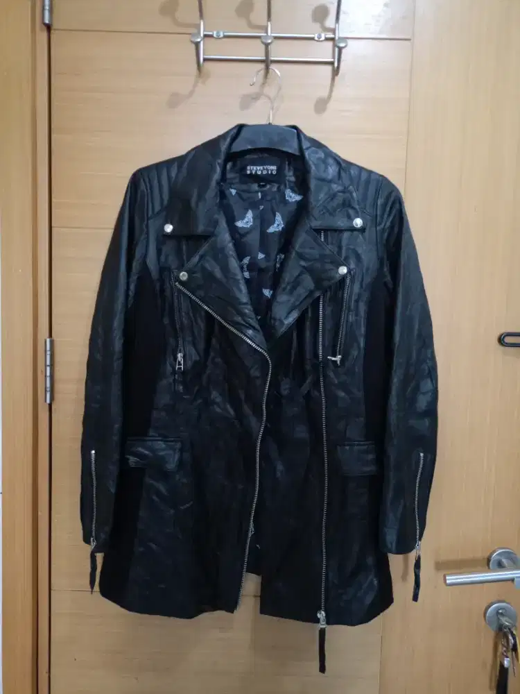 LEATHER JACKET RAMONES SIZE M/L
