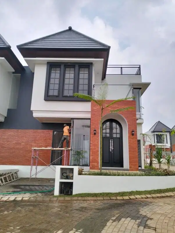 VILLA BATU  VIEW BAGUS DEKAT JATIMPARK PINGGIR JALAN