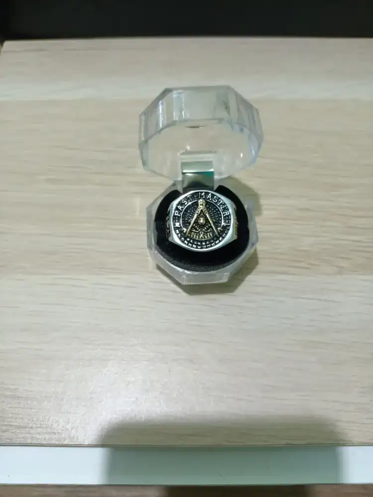 Cincin Keren Mewah Gaul Kekinian Bahan Titanium Super Ring Ukuran 9