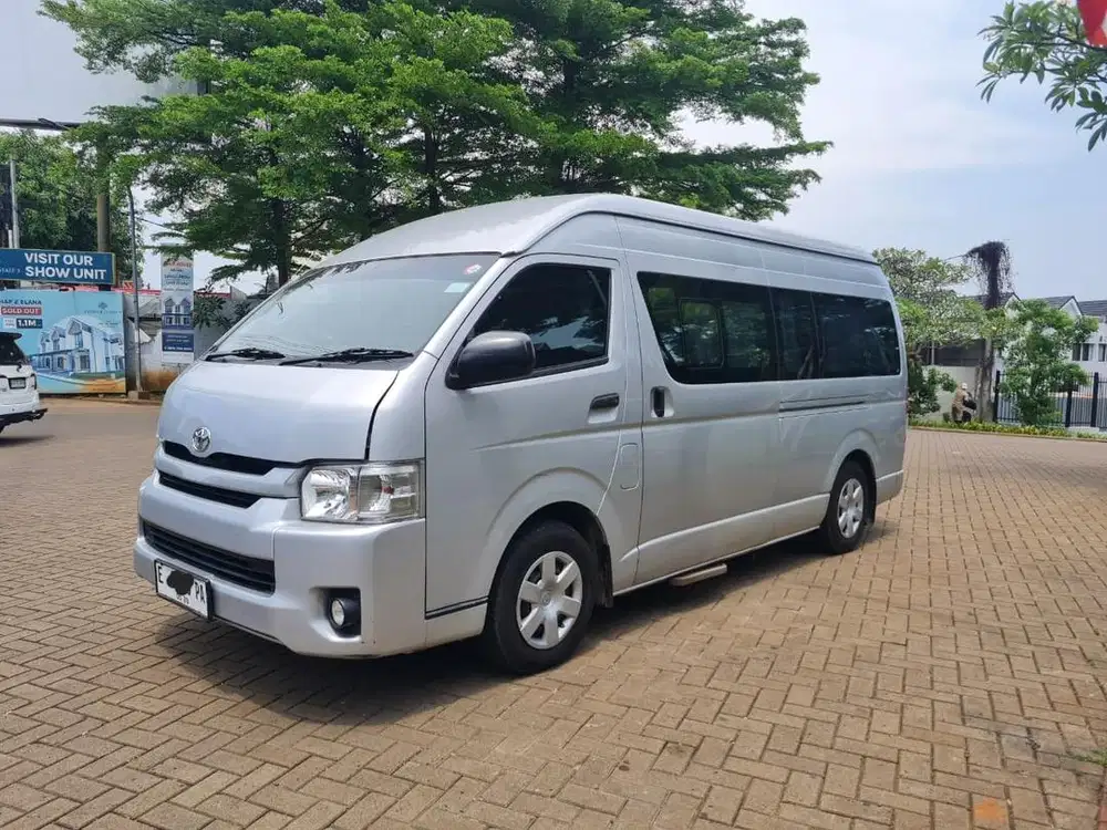 Dijual toyota hiace executive 2018