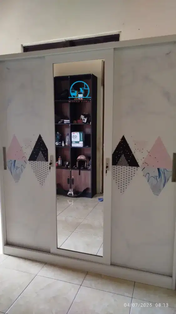 Diskon! Lemari pakaian sliding besi