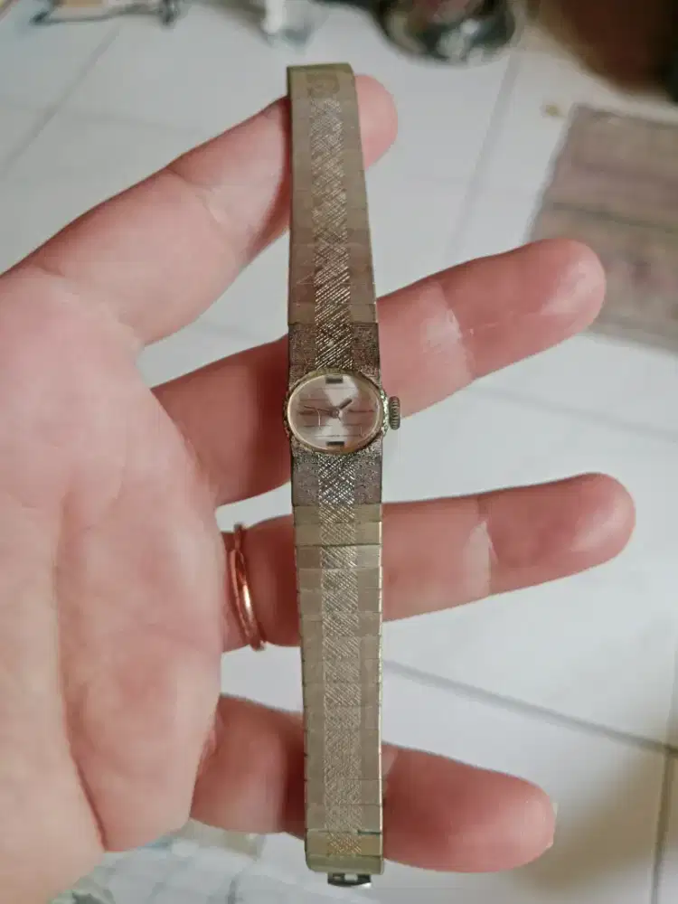 DIJUAL Jam Antik Bracelet Ladie Wristwatch