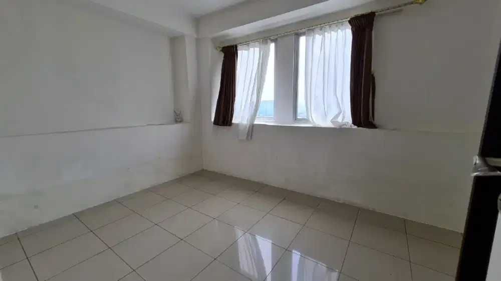 Dijual Cepat unit langka 2Br Hook kosongan SHM apartemen kalibata city