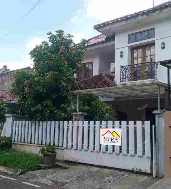 RUMAH ASRI TERAWAT SIAP HUNI SELANGKAH KE MALL PONDOK INDAH