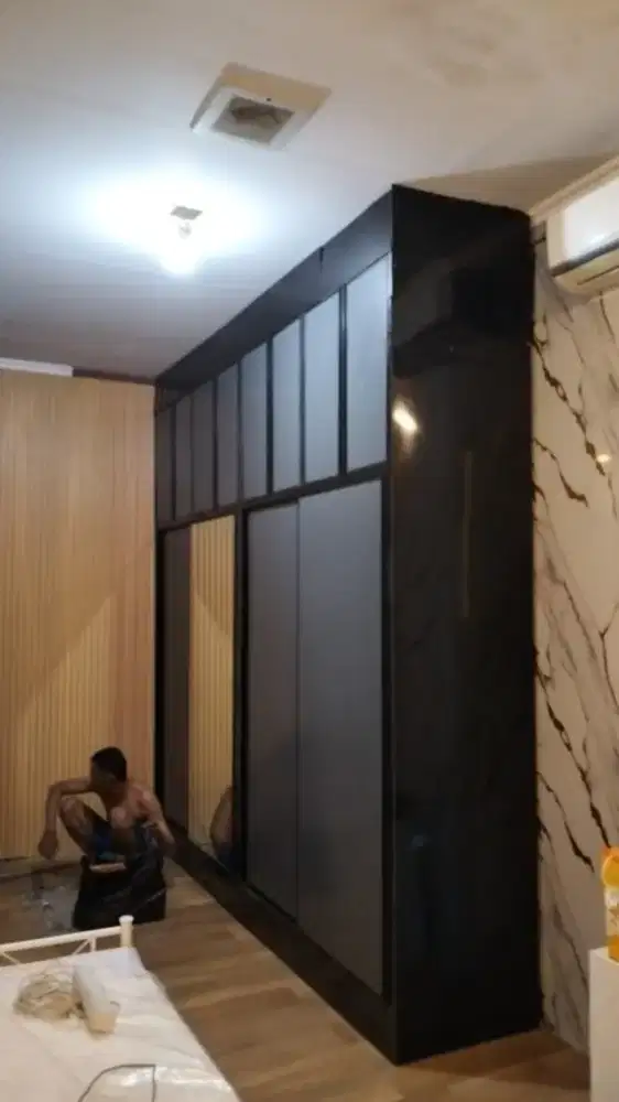 Wardrobe alumunium acp anti rayap anti air  garansi 2 tahun
