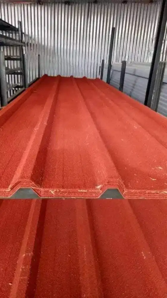 Spandek pasir baja ringan terpasang rapi