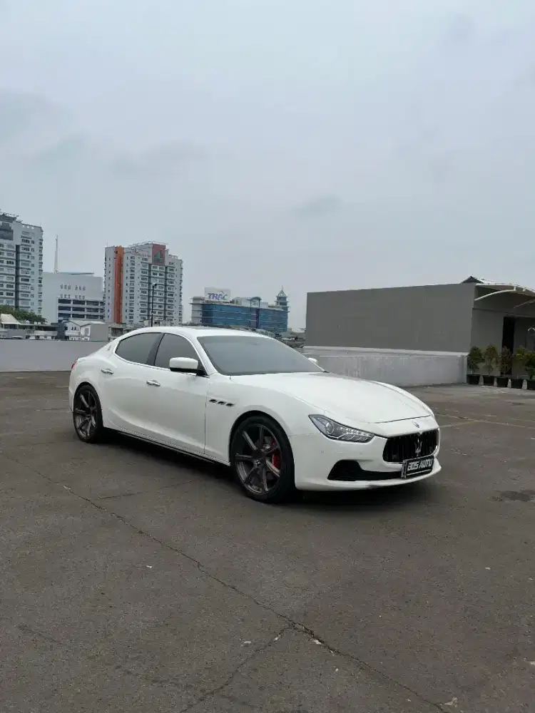 Maserati gibli S 3.0 At 2014