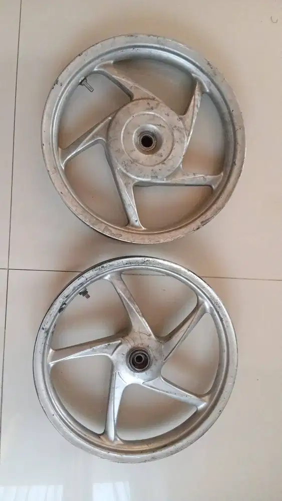 dijual aksesories ori beat karbu