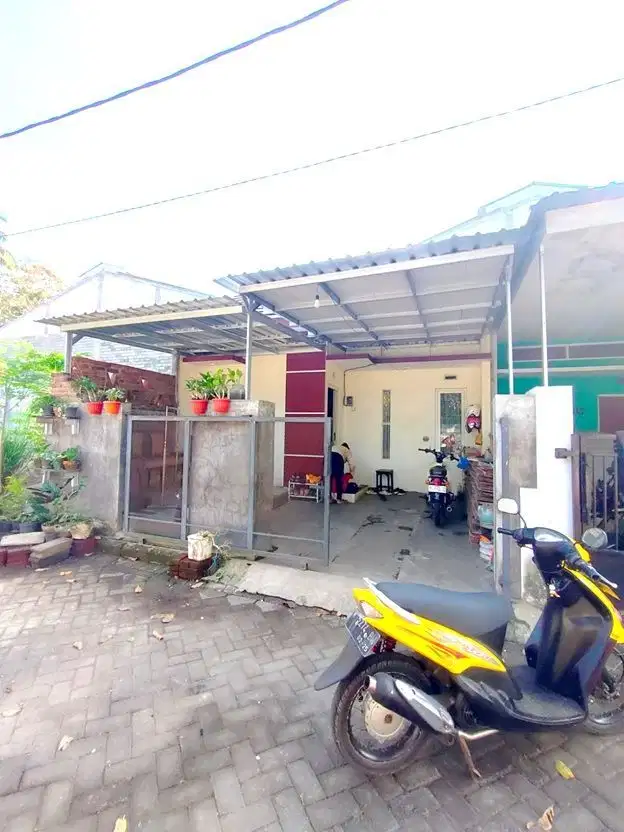 Rumah murah Karangduren Pakisaji Jual cepat B.U Poll 50 m jl. Provinsi